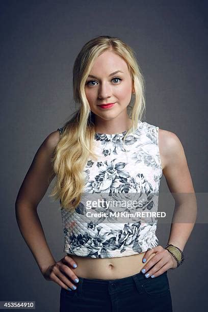 1,301 Emily Kinney Photos & High Res Pictures